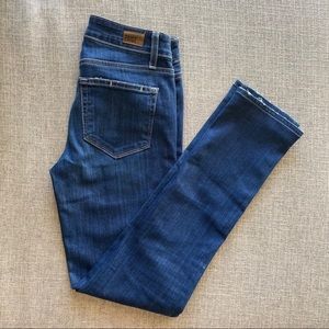 Paige “Skyline Skinny” Blue Jeans👖